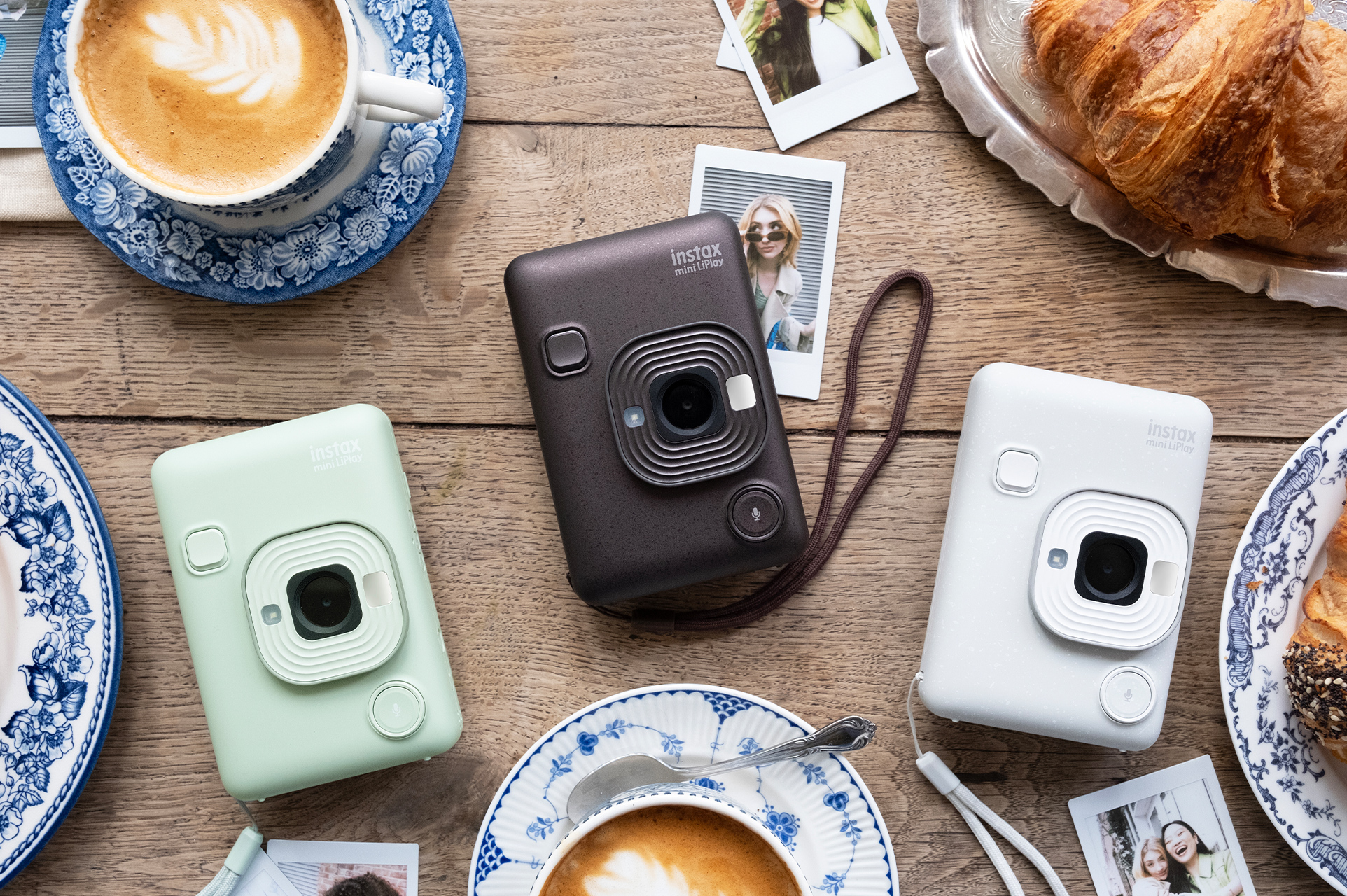 Fujifilm Instax LiPlay+ Unveiled with Selfie Camera and Sound