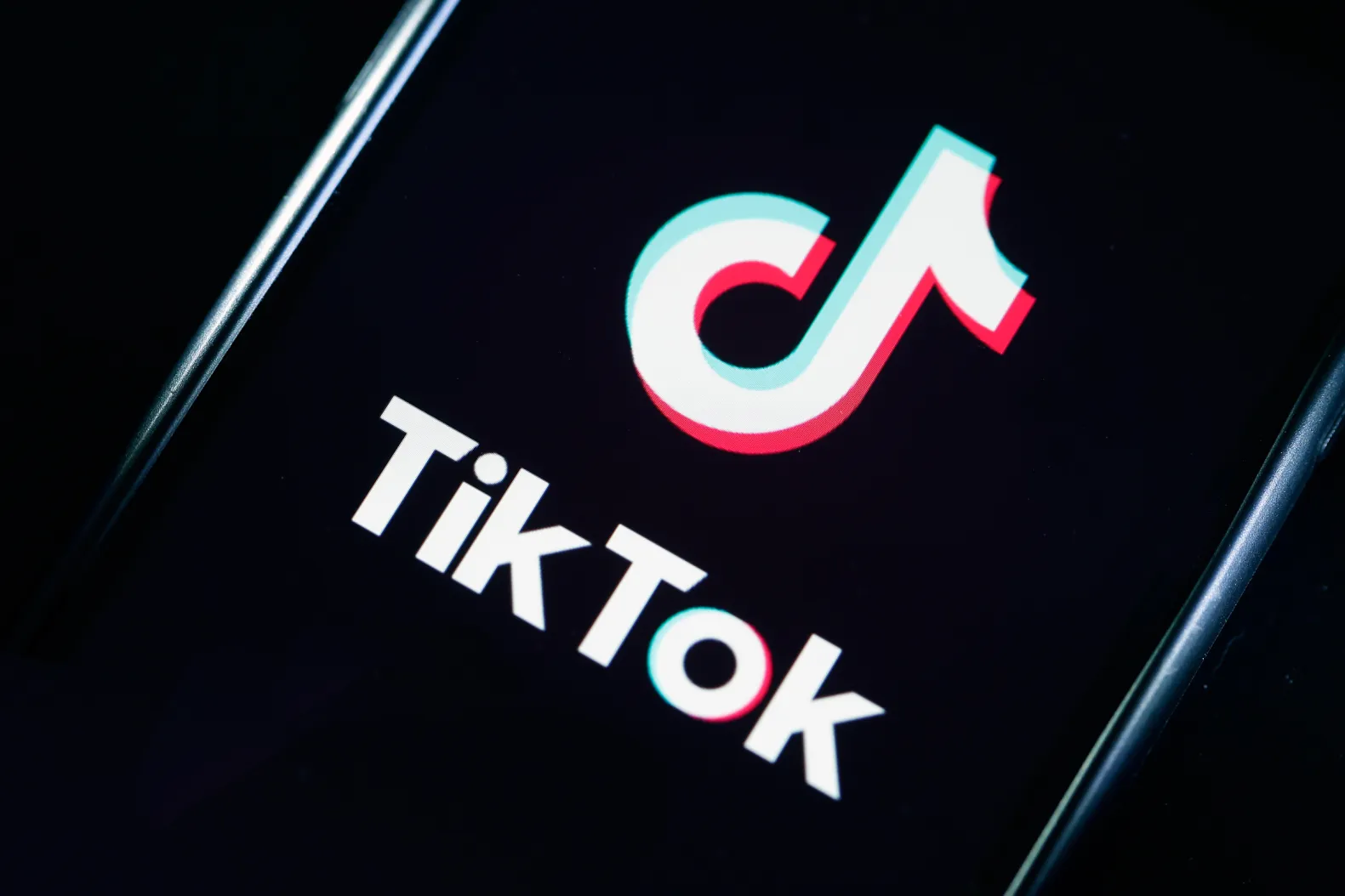 TikTok Confirms Deal, CEO Plans to Retrain US Algorithm